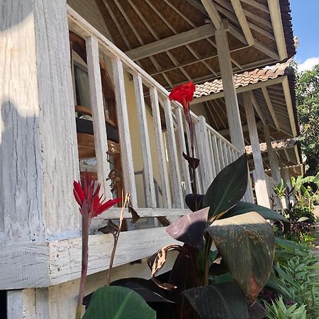 The Lucky Cottage レンボンガン島 エクステリア 写真