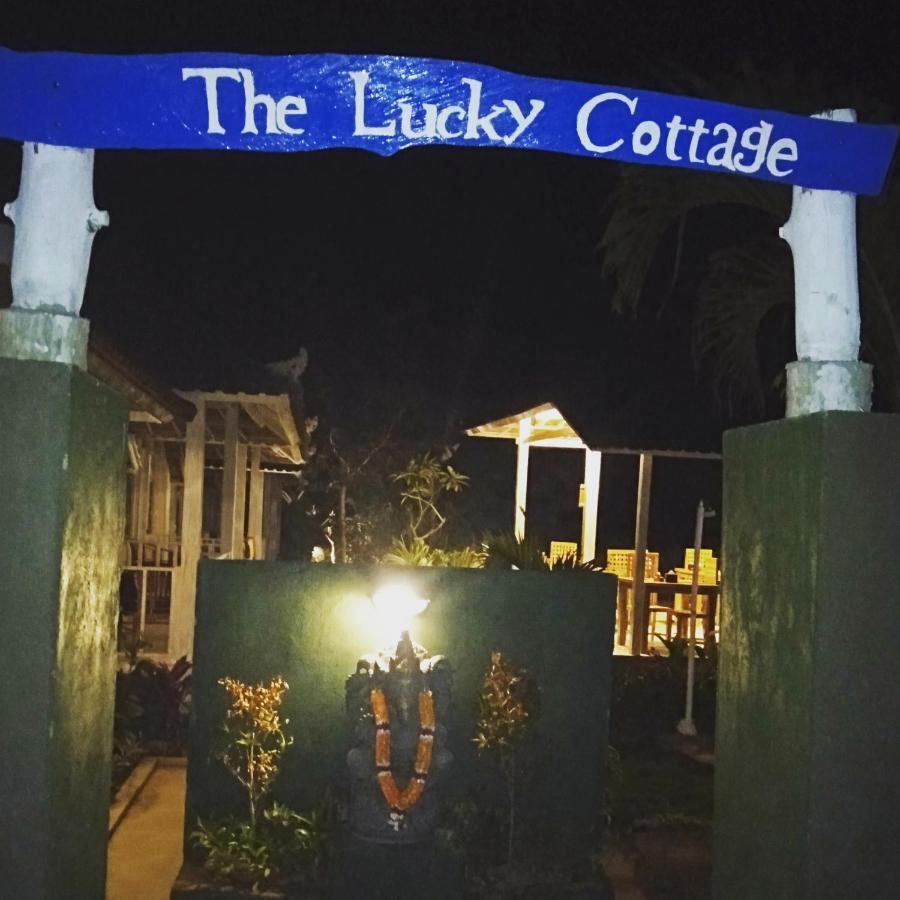 The Lucky Cottage レンボンガン島 エクステリア 写真